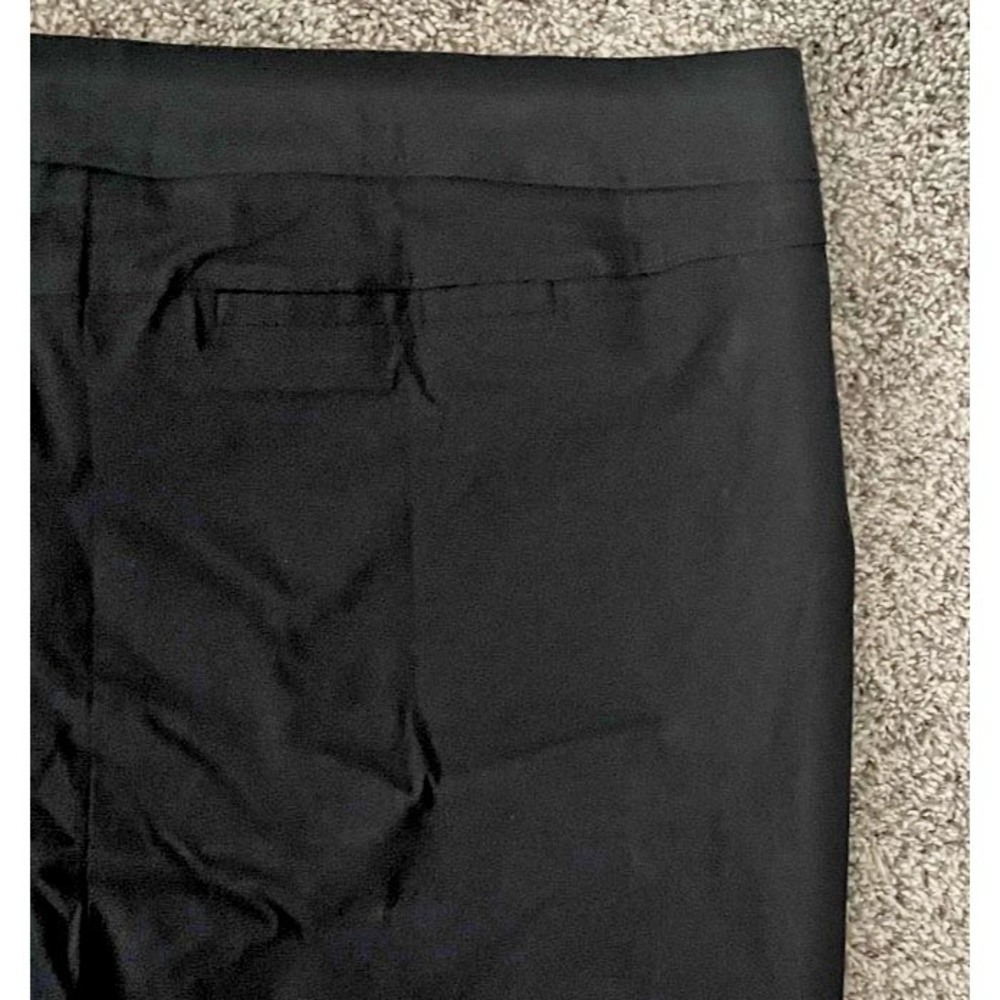 Studio by Torrid Dress Pants Womens 28R Black Straight Leg Standard Stretch - Picture 3 of 4